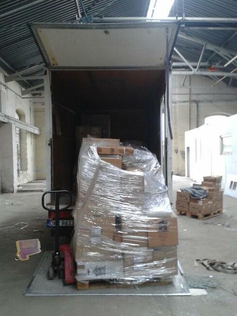 Wywóz starych mebli . Utylizacja AGD/RTV . Oporóżnianie