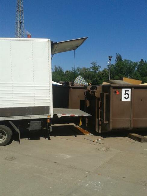 Wywóz starych mebli . Utylizacja AGD/RTV . Oporóżnianie