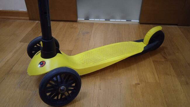 Hulajnoga trójkołowa Oxelo B1