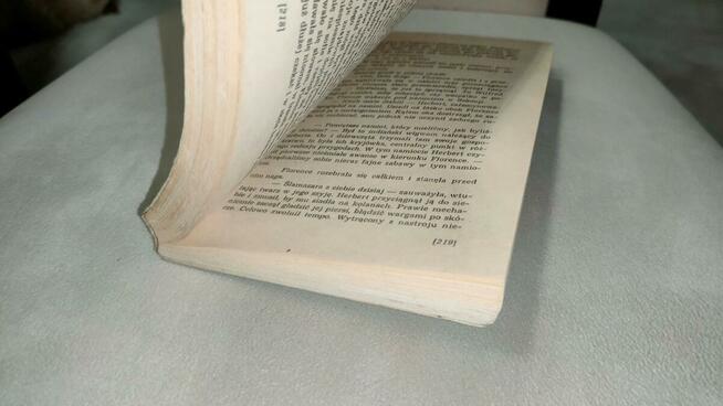 „Herriott Street 29” John Hutton + GRATIS książka