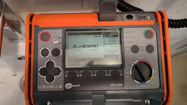 ELEKTRYK 24H,Usługi, Pomiary lektryczne, Alarm, Monitoring