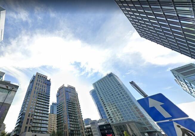 Platinum Towers, Grzybowska 61 – miejsce postojowe/garaż