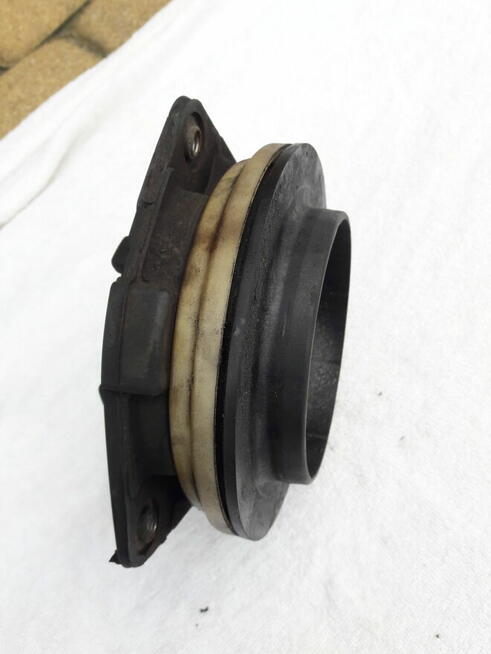 Mocowanie amortyzatora z łożyskiem, prawy przód Nissan Tiida