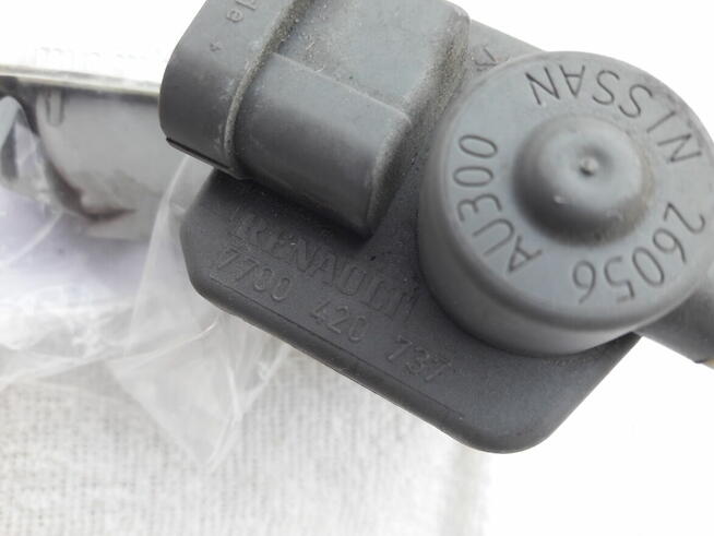 Silniczek regulacji reflektora Nissan Tiida, Renault.