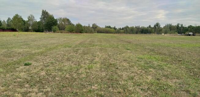 Atrakcyjna działka budowlana pod Warszawą 30km. od PKiN