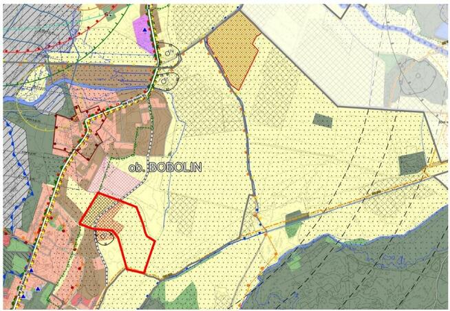 Działki pod studium około 1000 metrów od plaży