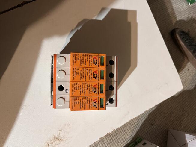 Ogranicznik przepięć B+C 4P L1-B+C(T1+T2) 6kA, AC