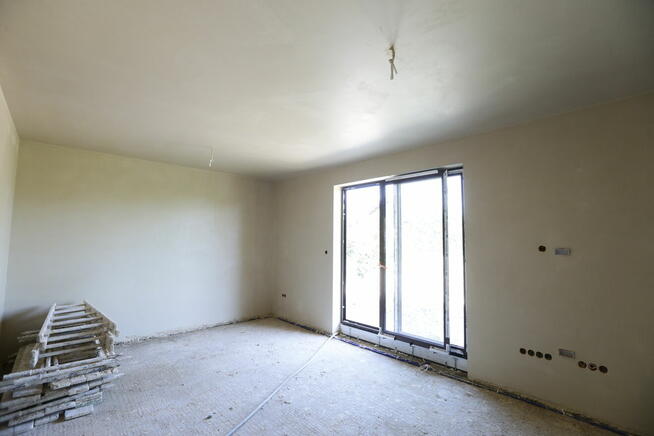 Tynki gipsowe i cementowe wewnętrzne