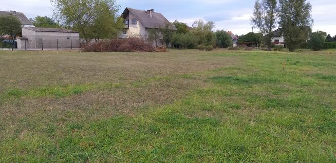 Atrakcyjna działka budowlana pod Warszawą 30km. od PKiN