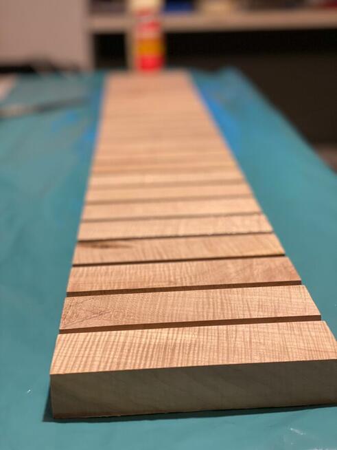 usługi stolarskie, prace stolarskie, obróbka drewna