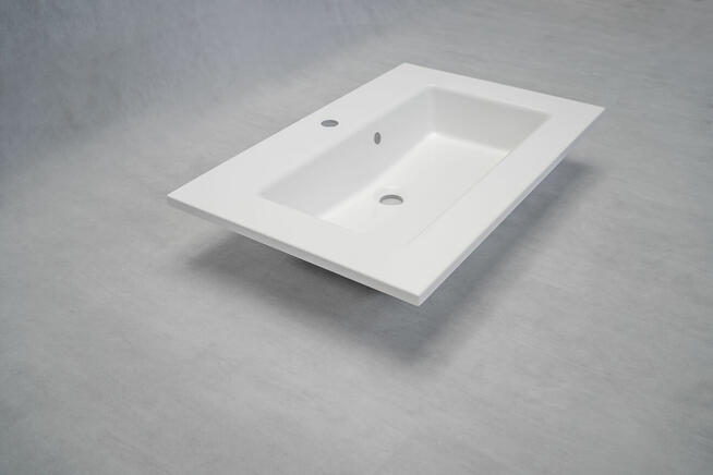 Umywalka wpuszczana, kompaktowa i estetyczna.