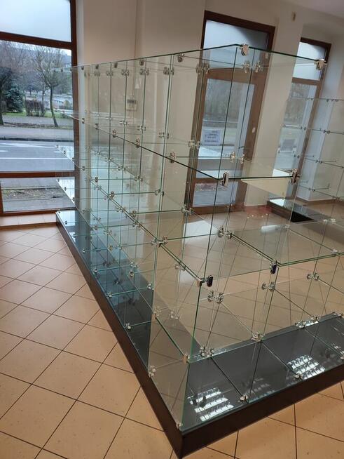 Szklane witryny sklepowe do samodzielnego montażu