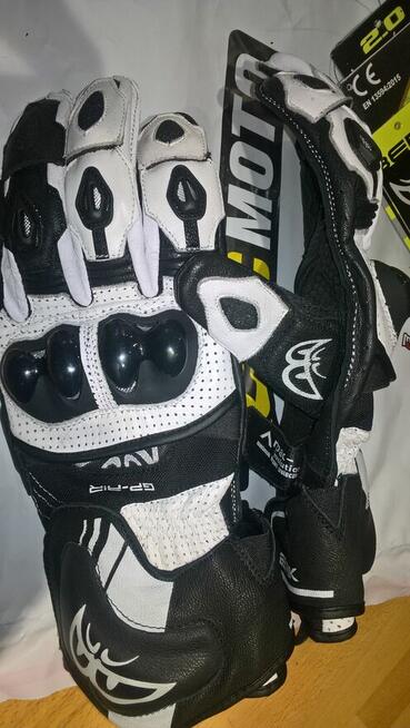 Rekawiczki sportowe Berik