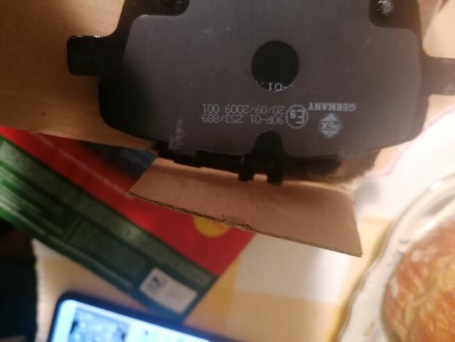 W202, c klasa I W210 Nowe klocki hamulcowe, przod