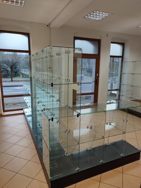 Szklane witryny sklepowe do samodzielnego montażu