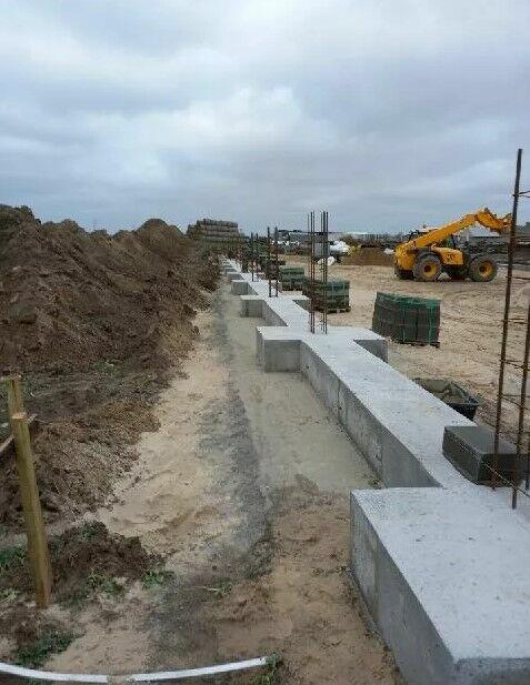 Jarbet. Firma budowlana. Układanie kostki brukowej. Nakło.