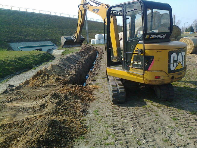 Usługi minikoparką, koparka - wykopy, przyłącza wod-kan.