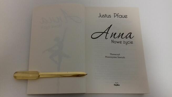 Książka „Anna – nowe życie” J. Pfaue, do sprzedania