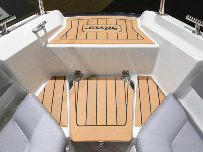 Silver Tiger BR > łódź motorowa bowrider