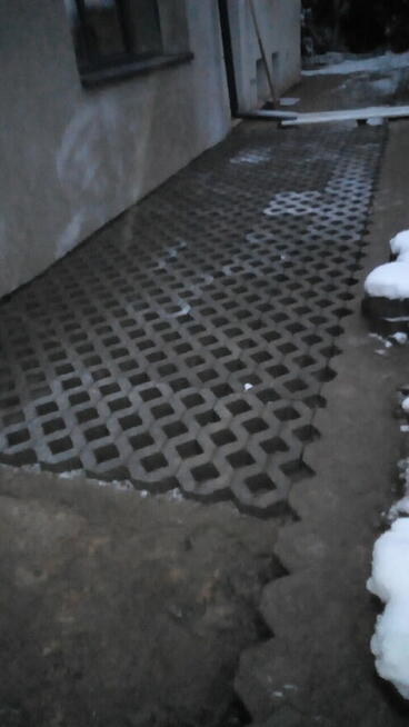 Demontaże, Rozbiórki ,izolacje Fundament, Studnie chłonne.