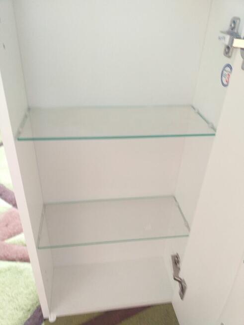 Wyposażenie łazienki, sanitariaty, szafki