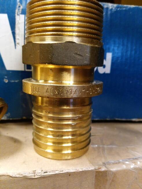 TECE fi40 kształtki przejścia z fi40 na 1 1/4KOLANO 40X40 MM