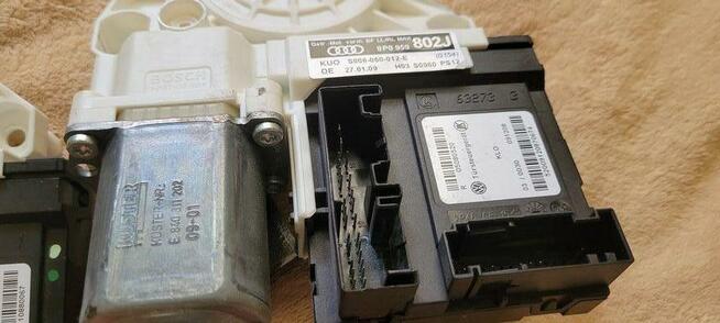 Moduły drzwi przód Audi A3 S3 RS3 8P 8P0959801J 802J