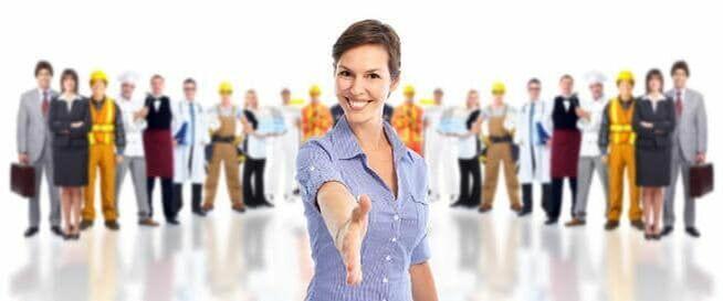 Pracownik biurowy w kadrowym biurze z językiem Bułgarskim