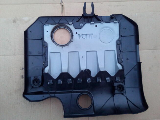 Osłona silnika 1.9TDI Golf V Jetta V Passat B6 Touran I