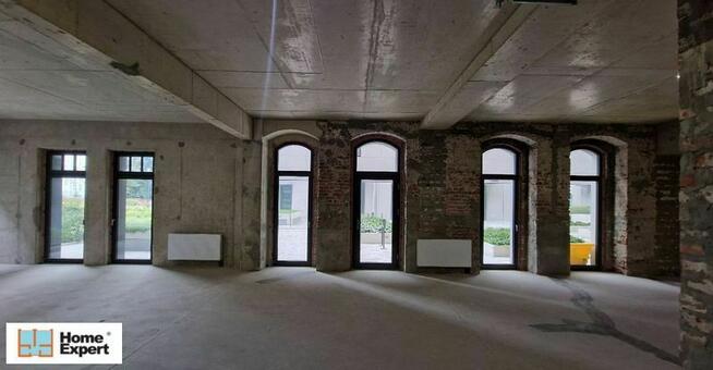 Lokal (248 m2) okolice Zyndrama z Maszkowic (Wrocław)