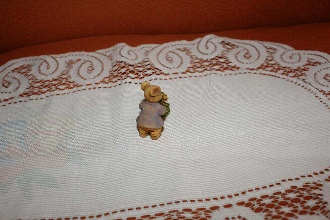 Figurka myszka z taczką ceramika PRL