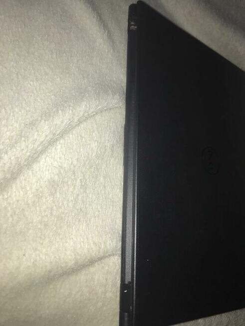 Laptop Dell Inspirion 15 uszkodzony I7