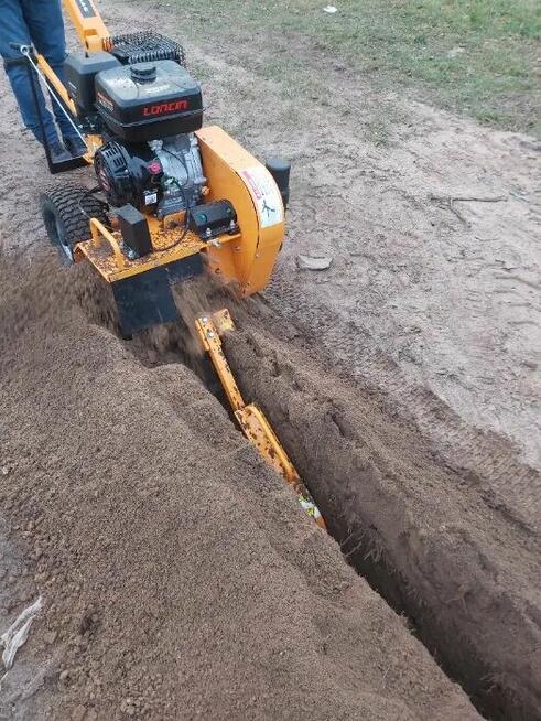 Spalinowa koparka łańcuchowa Trencher TCR1500L