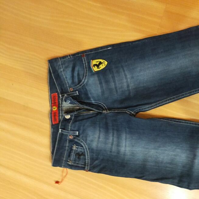 Spodnie dżinsowe chłopięce