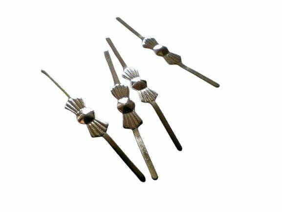 Kokardki do łączenia kryształków, kolor chrom, dł. 3.2 cm. K