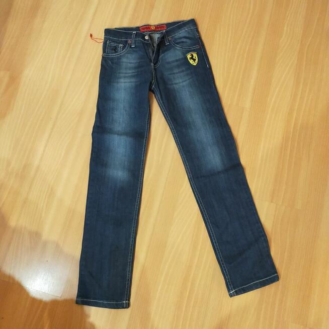 Spodnie dżinsowe chłopięce