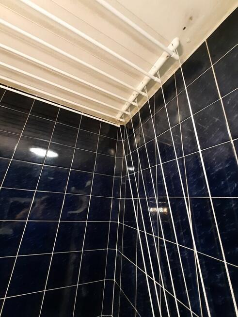 Suszarka sufitowa do ubrań- różne rodzaje-montaż suszarek.