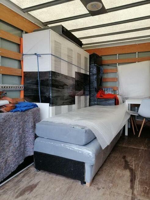 Odbieramy Stare Meble Przeprowadzki Transport