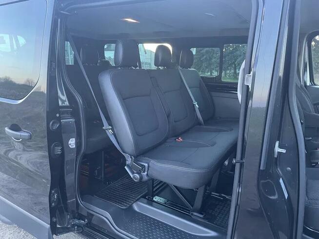 Wypożyczalnia Wynajem busa 9 osobowego, bagażnik dachowy, mu