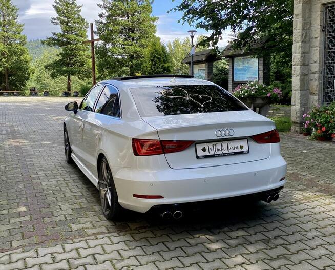 Samochód auto do ślubu / Duży wybór dekoracji / Odwóz gości