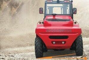 terenowy wózek widłowy nowy 4x4 Goodsense 5 ton -