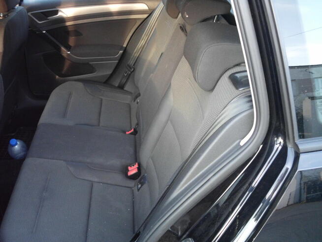Volkswagen Golf VII