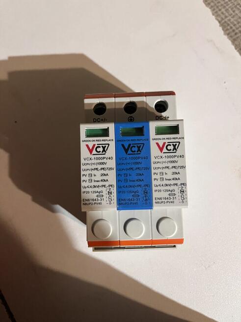 Ogranicznik przepięć fotowoltaiczny DC klasy T2 (C) 3P 1000V