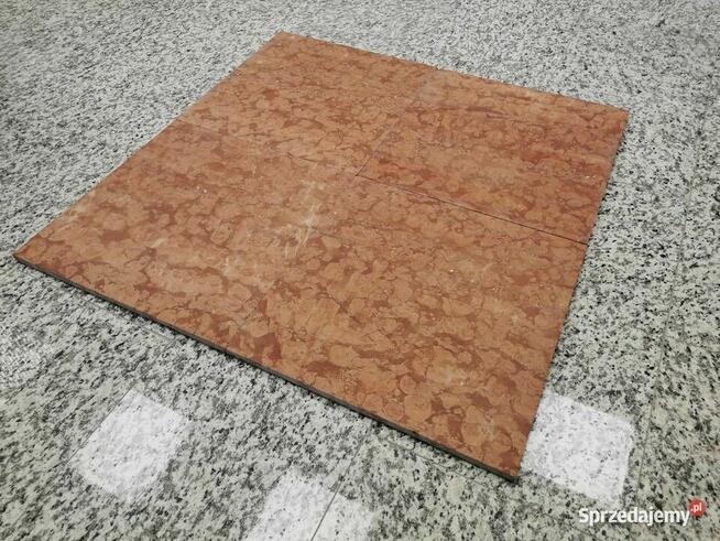 Płytki Marmurowe ROSSO VERONA 40x40x1,5 mat