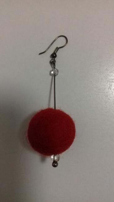 Kolczyki czerwone, rękodzieło, do sprzedania