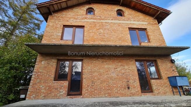 Na sprzedaż dom wolnostojący w Brodziszowie