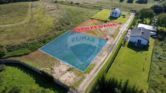 Działka z przyłączami i pozwoleniem na budowę!