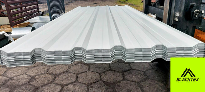 Ceny od 24 do 26 zł - Tanie Blachy, od 2 do 4 m długość. 0,5