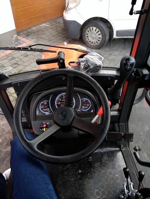 Ciągnik Kubota B1-241