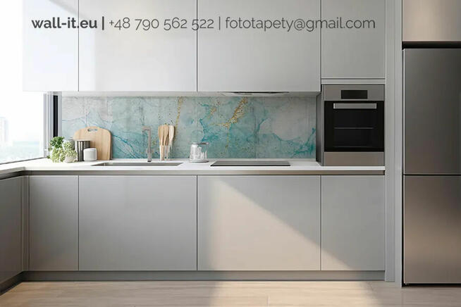 Panel miedzy szafki w kuchni zamiast płytek